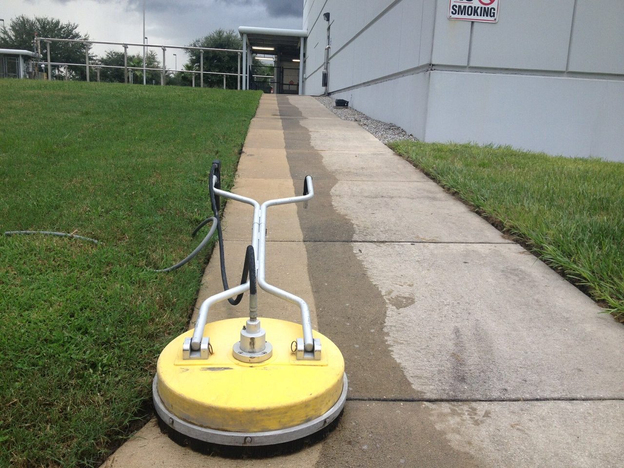 Surface cleaner on a commercial sidewalk